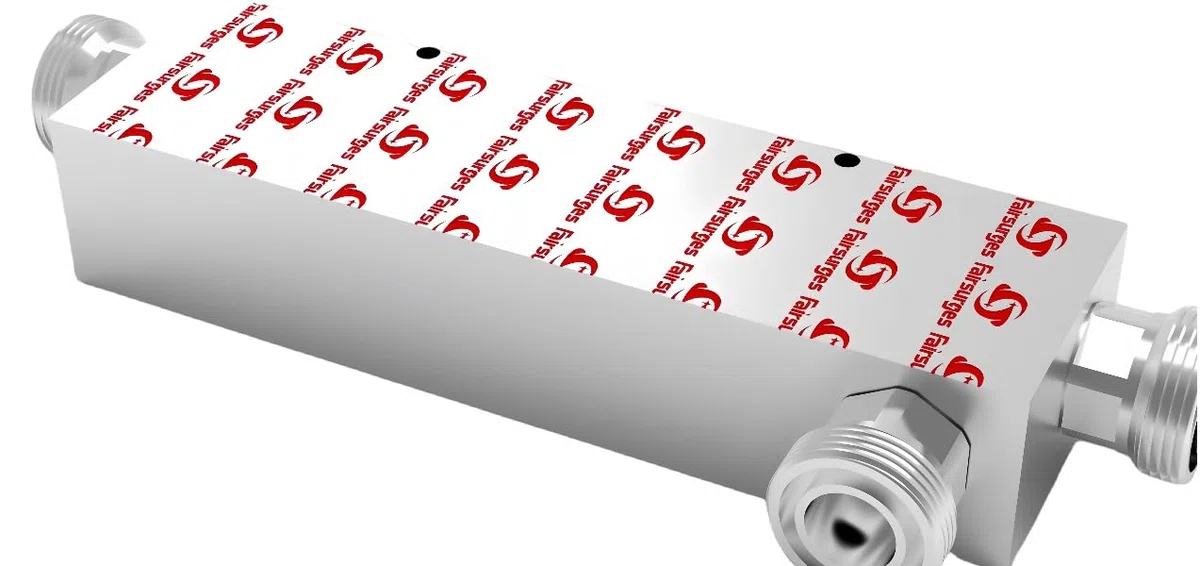 P/N : FS5538DC-N20 Coupleur directionnel 555-3800 MHz, N-femelle, kits de 20 (10 dB, N-Femmâle, 20)