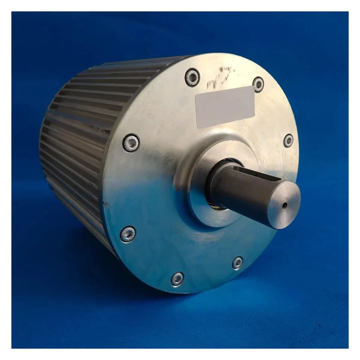 teurs à courant tif de générateur d'éolienne à aimant Permanent sans engrenage 10KW 30KW utilisation for le moteur d'éolienne à eau(With base,24V,20KW)
