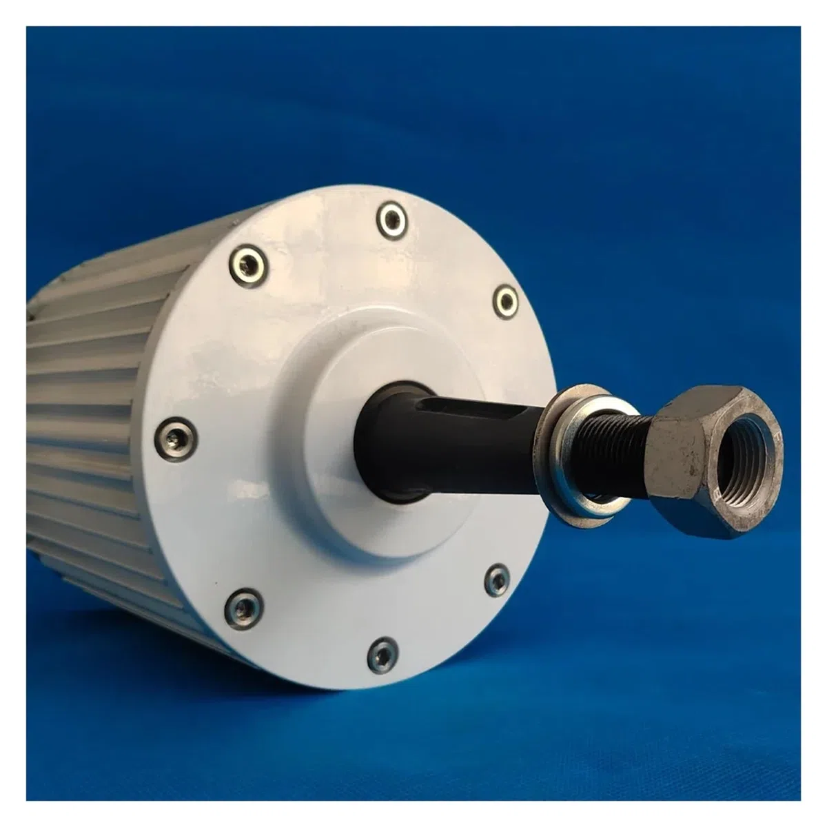 teurs à courant tif de générateur d'éolienne à aimant Permanent sans engrenage 10KW 30KW utilisation for le moteur d'éolienne à eau(With base,24V,20KW)